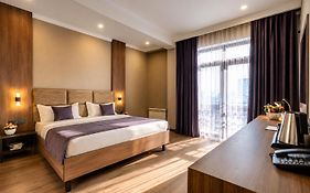 Sara Hotel Bishkek